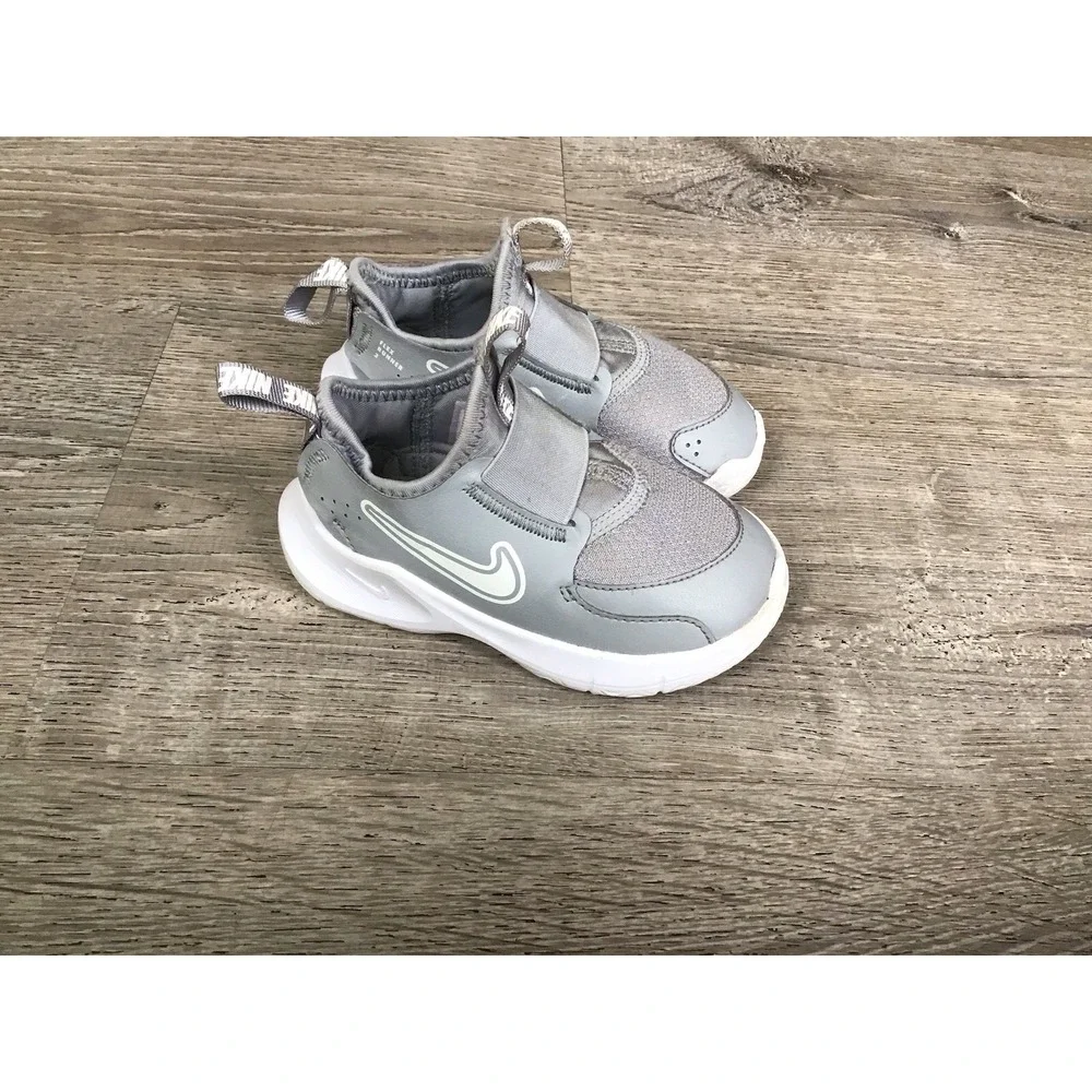 Nike Flex Runner 3 (TD) Gray/White FN1478-001 Baby Size 7C Toddler Sneakers